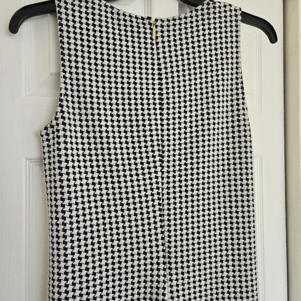 Michael Kors Black and White Asymmetrical Ruffled Sheath Dress - Picture 8 of 9